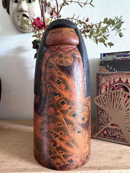Kokeshi vintage "Nishiki” (brocart) par Katō Tatsuo (pièce unique)