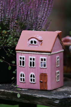 Windlicht-Haus "Thorshavn" in Rosa