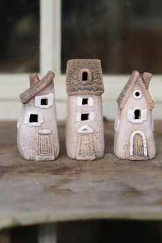Haus in Creme/Braun "Märchenhaus" - Midi Variante (11cm) 3er Set