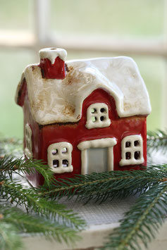 *Neu* Windlicht-Haus "Rot mit Schnee - Klein" (Modell 164-Rot)