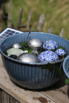 Schwimmkugel Blaue Blüten