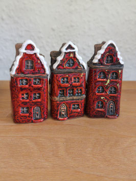 *Neu* Haus "Altbau" in Rot im 3er Set - klein (7 cm)