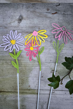 Blume am Stab "Fligrane Blüten" bunt 3er Set