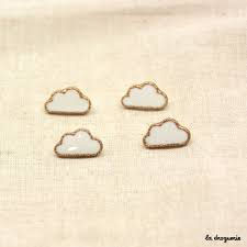 Dans les nuages