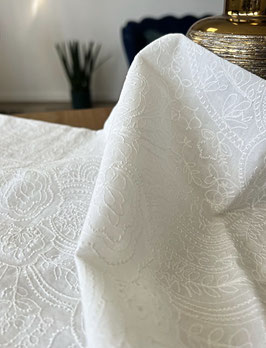 LILLY - Broderie anglaise