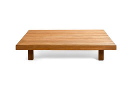 vis a vis coffee table