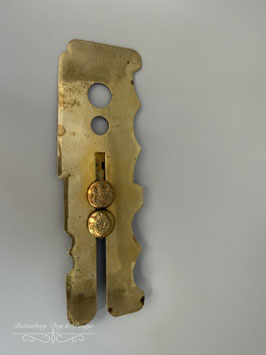 Antikes Knopfputzblech Messing