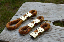 Schlüsselanhänger in Orange-Schwarz | Ropes Upcycled