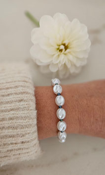 Pearl & Blue