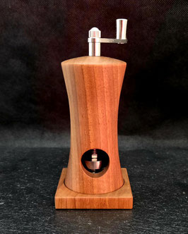 Muskatnussmühle "Saksanpähkinä"
