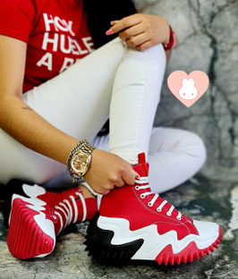 BOTA SOFÍA ROJA SUELA ROJA CON NEGRO