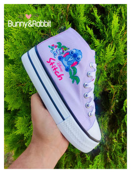 BOTIN MICKEY Y MINNIE SENTADOS FONDO COMIC PLATAFORMA