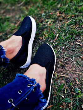 TENIS VANS BRILLOS NEGRO PLATAFORMA