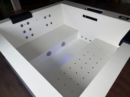 Aussteller Whirlpool "Terra" - Element Serie