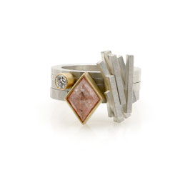 Shard Ring with Diamonds