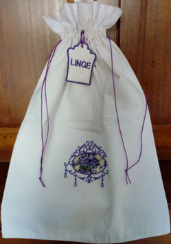 sac à linge violettes