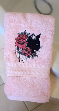 serviette éponge chat aux roses