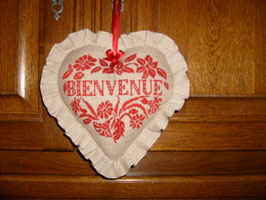 coeur bienvenue lin naturel brodé rouge COB04