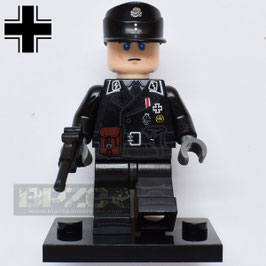 AXF54 Tankiste Karl Steiner : chef de char, précision légendaire.
