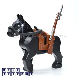 Cheval de guerre pelage noir + baïonnette