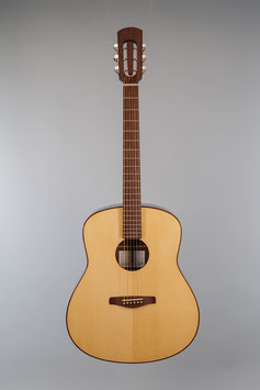 Model -S- Handmade guitar by Nicolas Perez Luthier