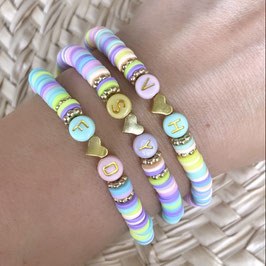 Katsuki Armband Rainbow "Buchstaben Herz, gold"