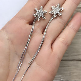 Ohrstecker/Ohrhänger "glitzernde Schneeflocken, lang, silber"