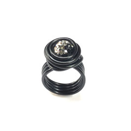 Aluminium Ring schwarz, Shamballa Perle schwarz/weiß
