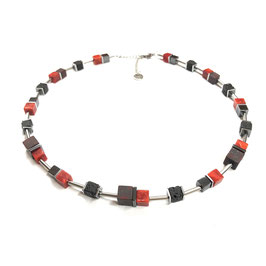Halskette Würfelkette mit Hämatit Brekzin Schaumkoralle Lava handgefertigt