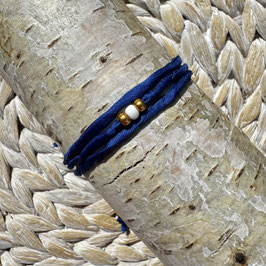 Armband aus Habotaiseide mit Miyuki Perlen in verschiedenen Farben