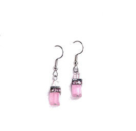 Ohrhänger Edelstahl mit rosa Cateye Glaswürfeln