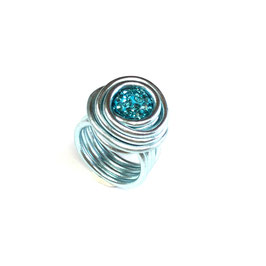 Aluminium Ring eisblau, Shamballa Perle türkis