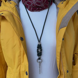 Schlüsselband/Pfeifenband in Tannengrün mit Schildkröten Bead