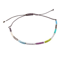 Armband mit Delica Glasperlen in zarten pastell Farben