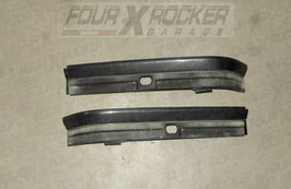 Coppia baffetti modanature sottofaro anteriore Range Rover 2 P38