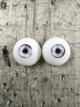 Auge 38