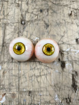 Auge 57