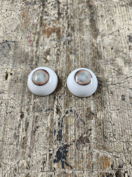 Auge 4