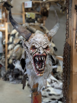 Kunststoffmaske 29 K