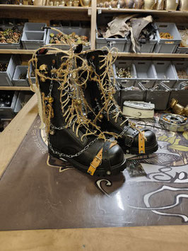 Stiefel Größe 44 ST19