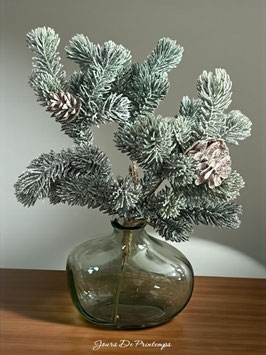 Petite botte de 3 branches de sapin givré