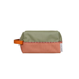 Toiletry bag wonders of the deep sea shark grey/coral pink