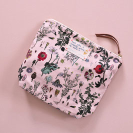 Pouch *healing herbs*