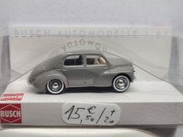 4 CV   Renault  grise   HO 1/87 Réf : 46524 BUSCH