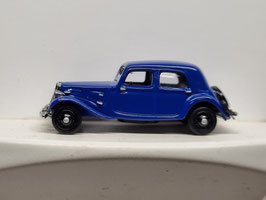 Citroën 11 AL 1938 Bleu Emeraude 1/87 Réf : 153009  NOREV