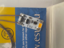 éclairage une  LED  pour cabine HO 1/87 Réf: 50704  ESU