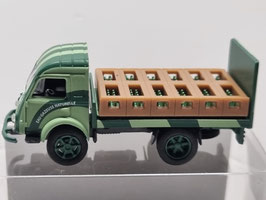 camion Renault galion  1963 " Perrier " HO 1/87  Réf: 518585  NOREV
