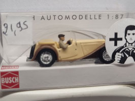 cabriolet Midget TC + chauffeur   HO 1/87 BUSCH Réf: 45918