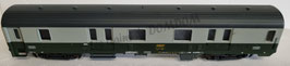 fourgon UIC MC 76 bi color occasion  HO 1/87  LILUPUT LT3D-223