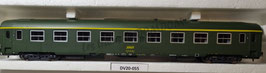 voiture  UIC 1 er cl  verte  occasion  HO 1/87    Réf: 44610   ROCO   DV20-55